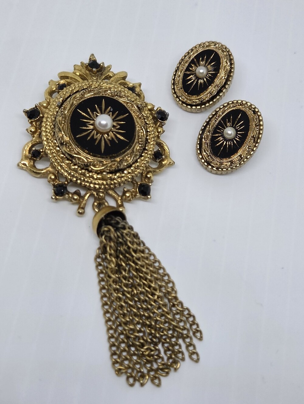 * Vintage Sphinx Victorian Revival SET Clip Earrings & Pin Brooch